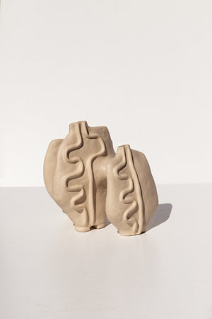 Leigh Thompson New Zealand Ceramicist, hand painted ceramics on Makers' Mrkt, makers market Melbourne