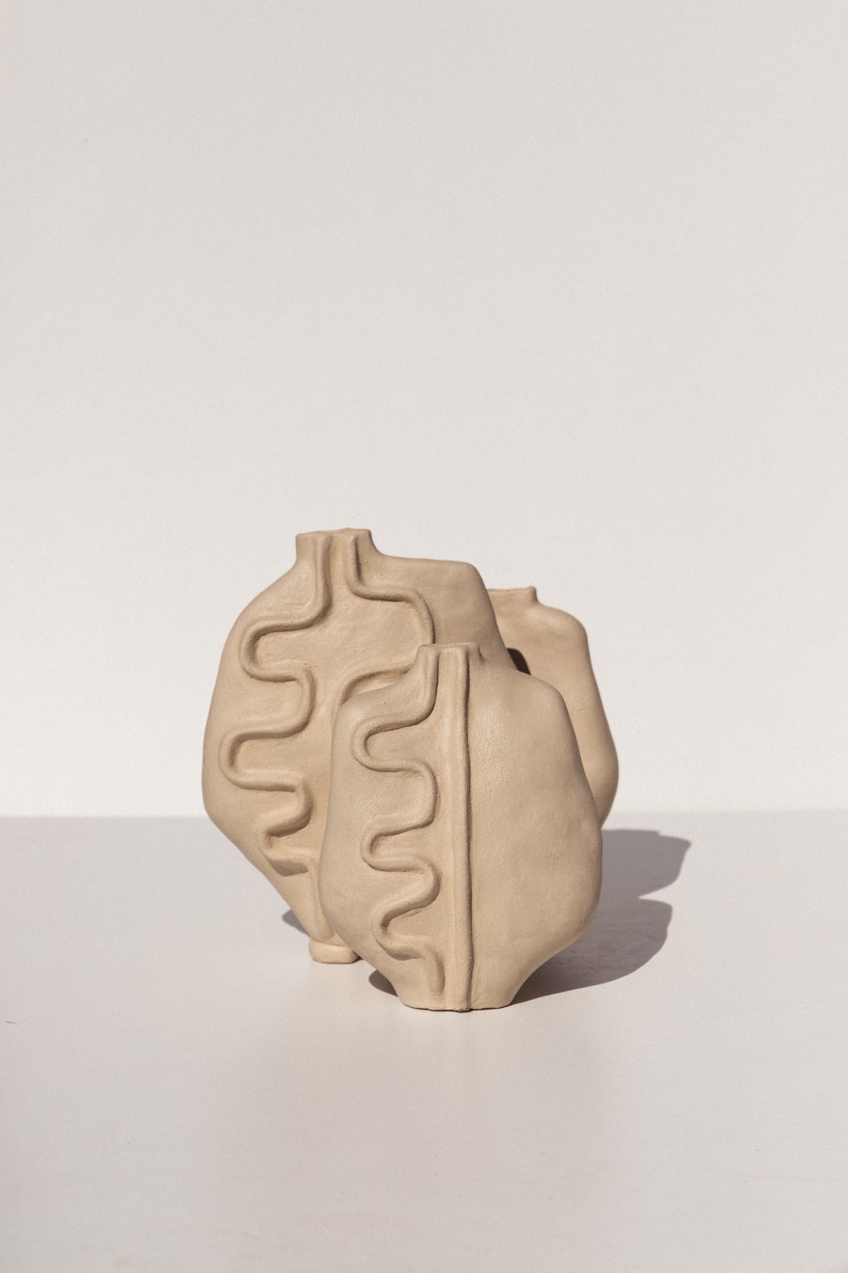 Leigh Thompson New Zealand Ceramicist, hand painted ceramics on Makers' Mrkt, makers market Melbourne