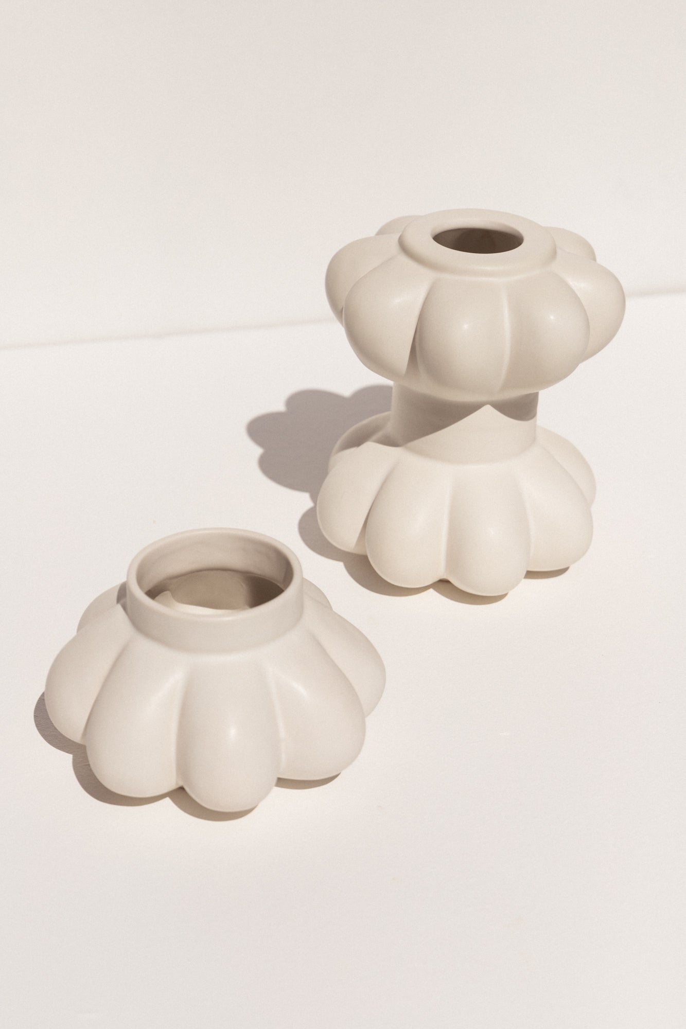 Severj Studio Istanbul white ceramic Garlic 1 vase on makers' Mrkt Makers Market Melbourne